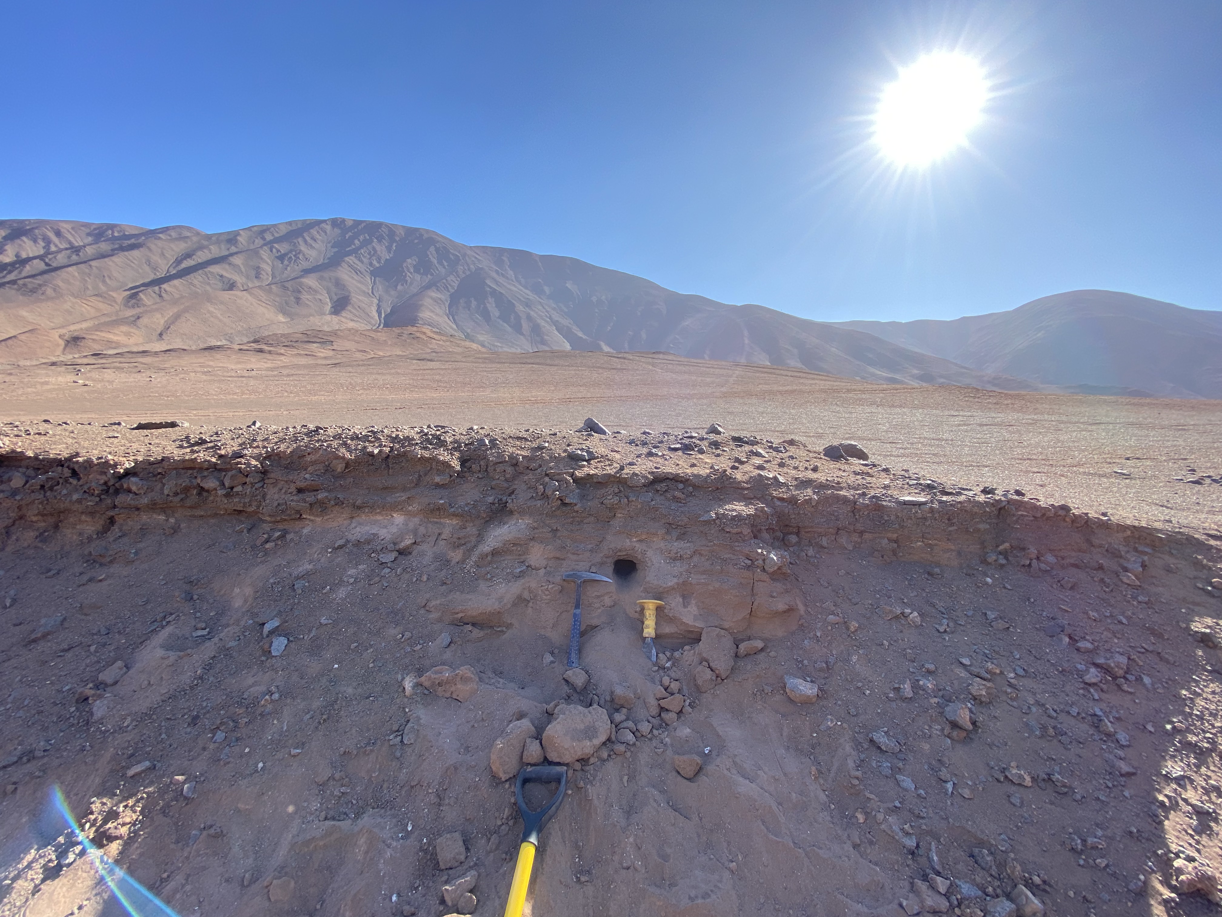 Cerro Carrasco front range, Northern Chile. Dating Alluvial Deposits using IRSL method.